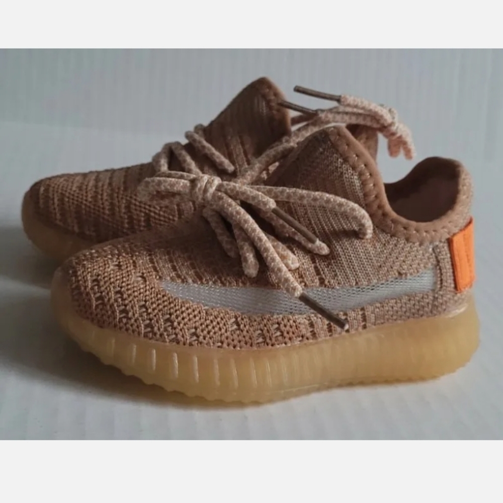 Boost Kids Casual Orange Breathable Unisex Sports Sneakers Size 28/11 - 30/12
